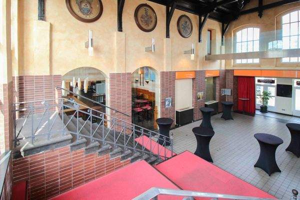 Forum - Bahnhofshalle