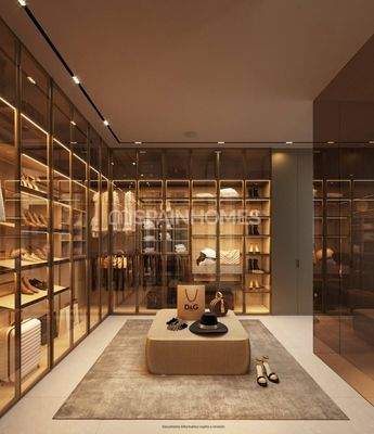 Beachfront Luxury Villa with a Private Lift in Estepona