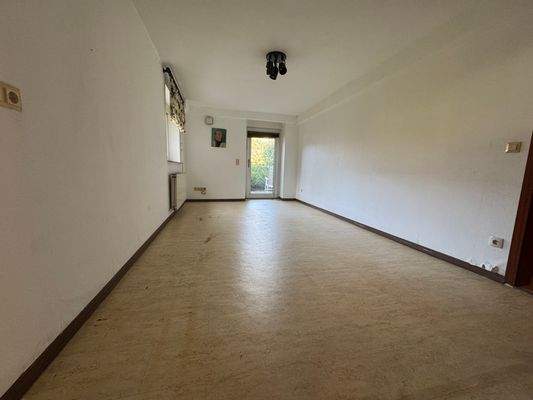 2969 Wohnraum im KG