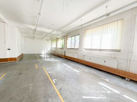 Chemnitz / Siegmar Halle, Chemnitz / Siegmar Hallenfläche