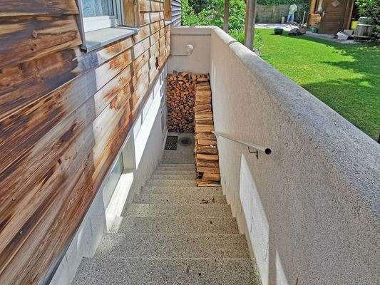 Außentreppe zum Büro