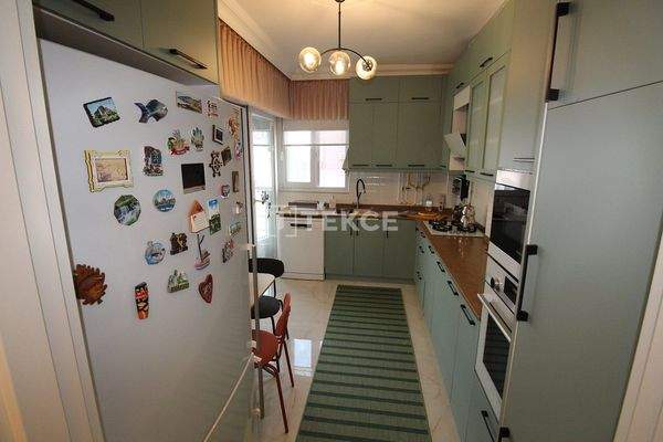 Sea View 3 Bedroom Apartment in Central Antalya Lara