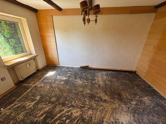 Zimmer im Erdgeschoss links