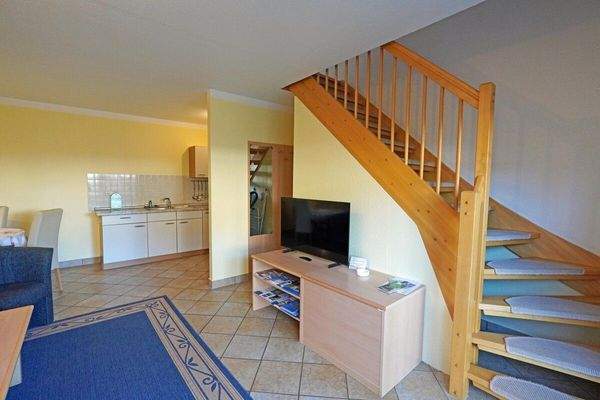 Treppe in das Obergeschoss Wohnung 8