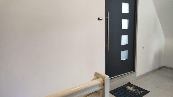 Treppenhaus/Wohnungseingang