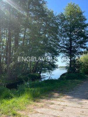 Anlegestelle am Cramoner See