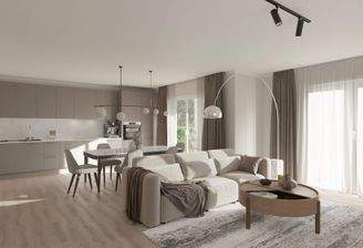 Ein geräumiges Wohnzimmer mit bodentiefen Fenstern