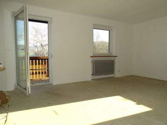 EG - Schlafen - Tür u. Kunststofffenster neuwertig