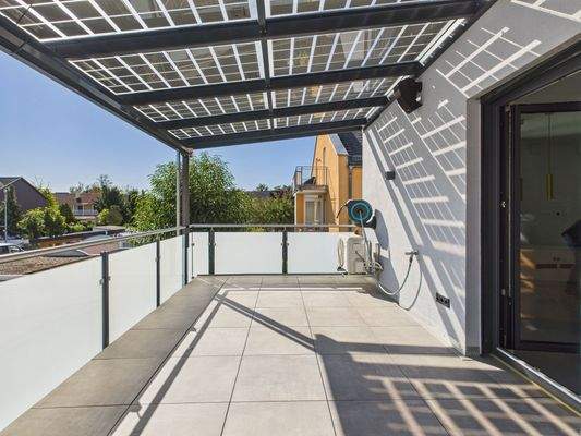 Viel Platz und überdacht