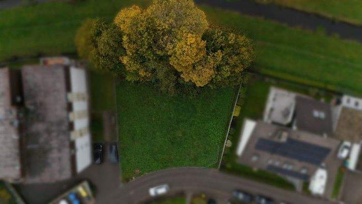 Grundstück-Lollar-Lumdagarten- 