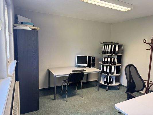 Büro im OG