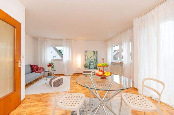 hell & lichtdurchflutet