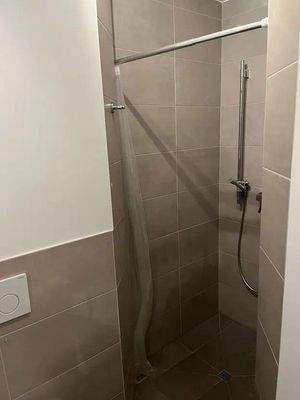 Dusche kleines Bad