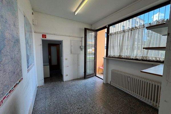 Büro - Teeküche mit Balkon