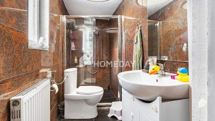 1. OG Badezimmer 2 1