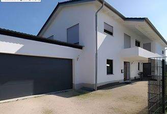 Ansicht Haupt- und Eingang ELW