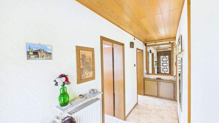 CAM01984G0-PR0513-STILL001