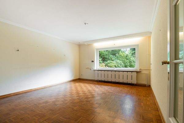 Hummelsbüttel-Einfamilienhaus-auf-großzügigem-Grundstück-in-begehrter-Lage-19