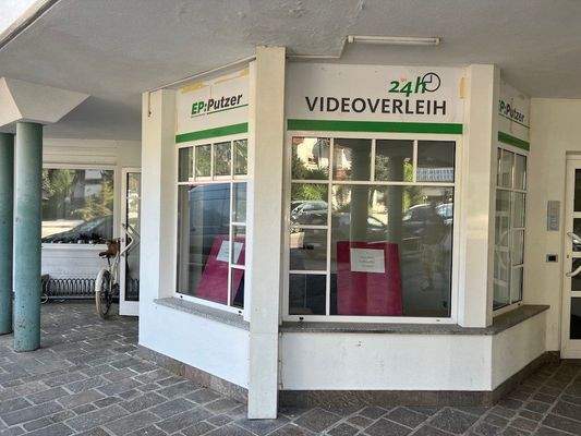 Kiosk_Werbefläche_Sand in Taufers_Bürofläche