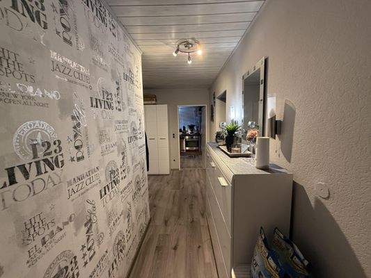 OG rechts - Dielenbereich