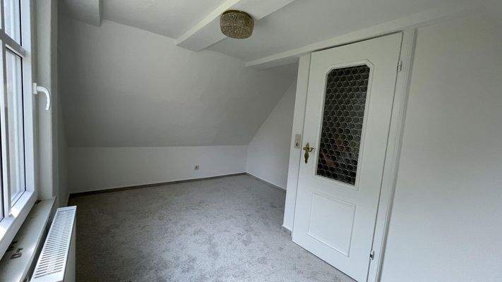 2. Schlafzimmer OG