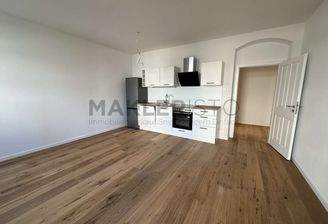 Musterparkett Wohnküche