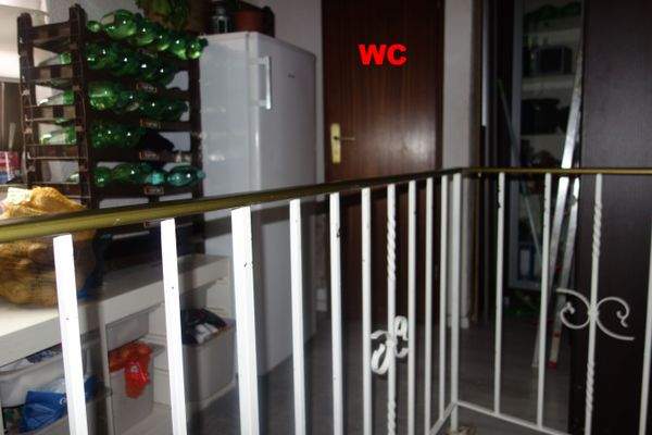 Flur OG - Expose.jpg