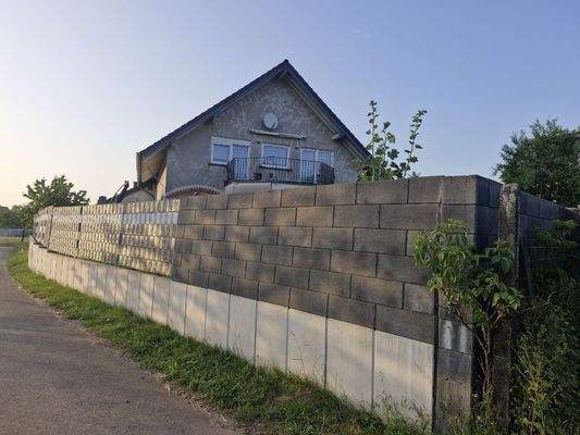 Hinten_Seitenstraße