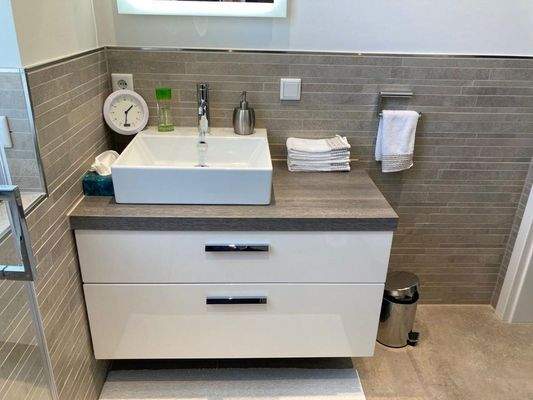 Gästebad mit Dusche