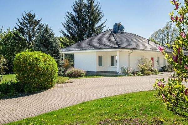 Frontansicht Bungalow