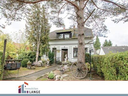 Haus 1: Strassenansicht