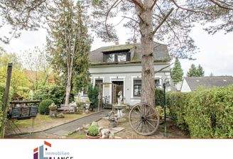 Haus 1: Strassenansicht