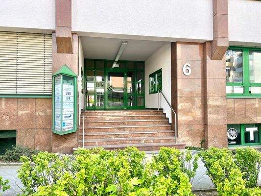 Hier gehts aufwärts - zum neuen Bürostandort