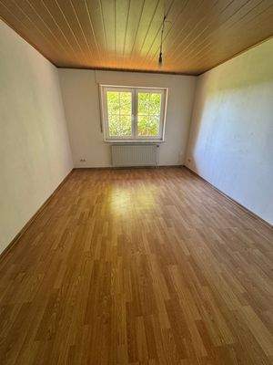 Schlafzimmer im Erdgeschoß ( I ) 