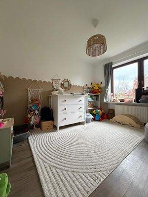 Kinderzimmer mit Spielzeug