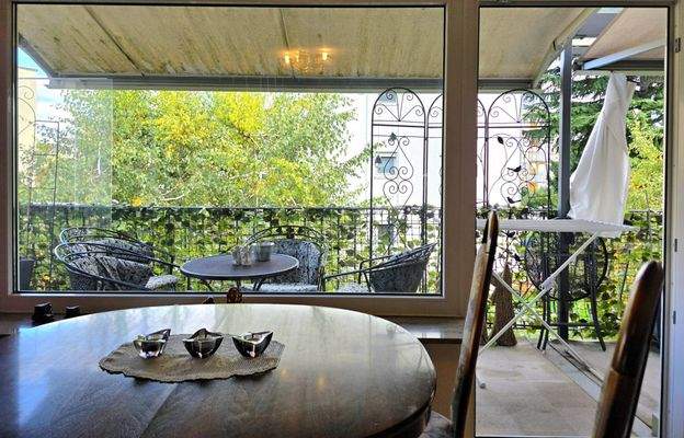 Aussicht auf den Balkon