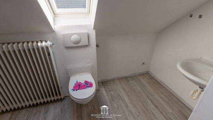 WC im Dachgeschoss