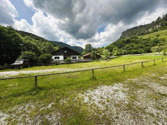 Liegenschaft am Fuße des Schneebergs