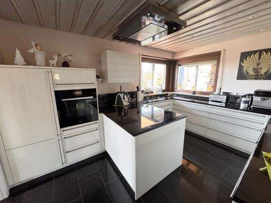 tolle Einbauküche ...