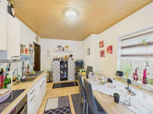 CAM01223G0-PR0177-STILL041