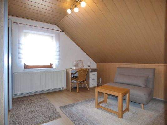 OG - Zimmer 4 Bild 2