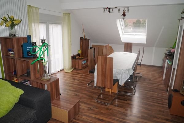 Wohnzimmer DG 