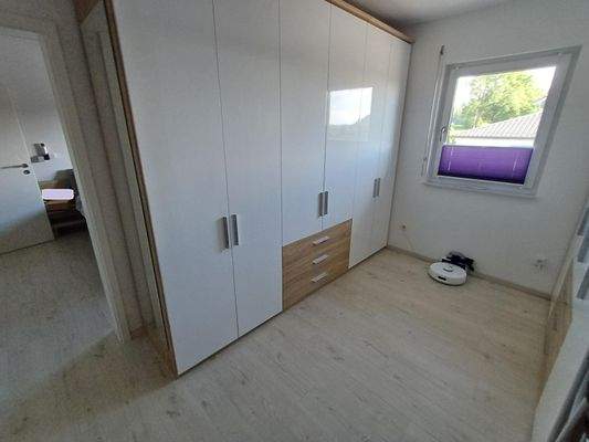 Begehbarer Kleiderschrank OG