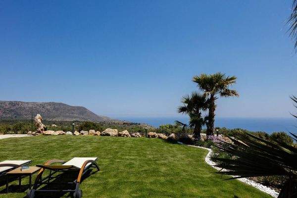 Kreta, Kefalas: Erstaunliche Steinvilla mit Meerblick und Pool zu verkaufen