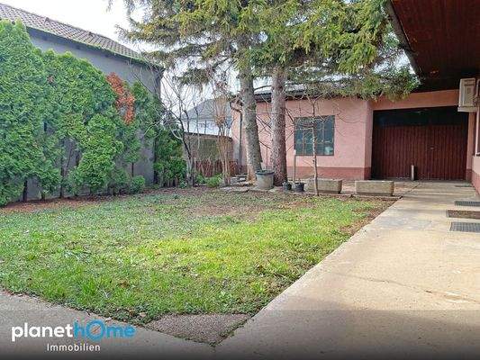 Bungalow mit großer Garage