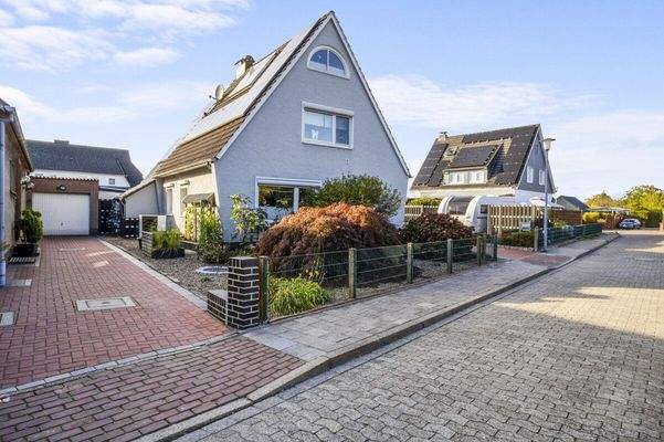 Frontalansicht Links