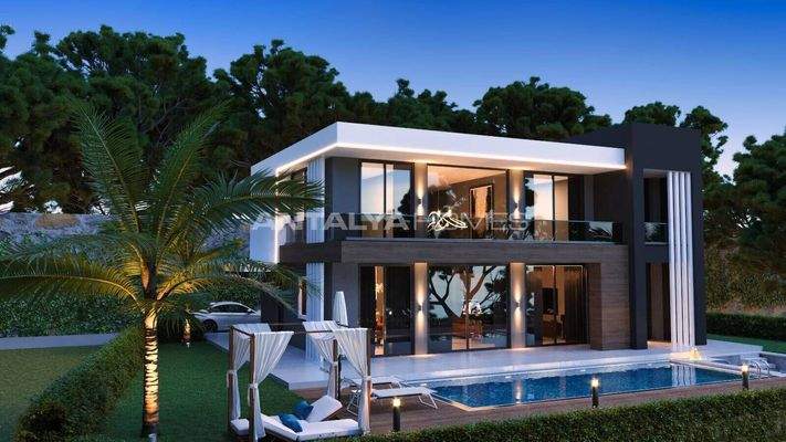 Detached Houses with Private Pools and Gardens in Alanya