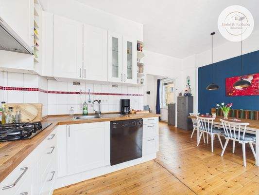 CAM03686G0-PR0309-STILL019