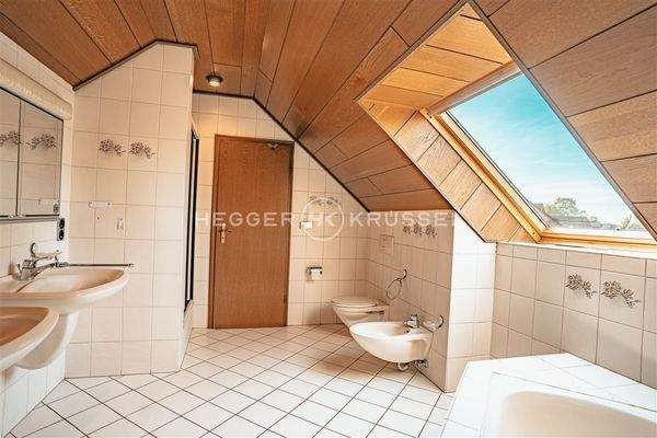 Master-Bathroom (innenliegend)