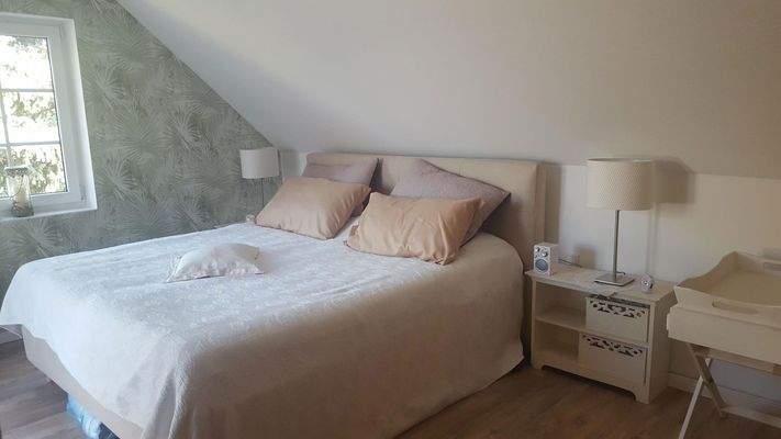 DG Schlafzimmer (von 3)